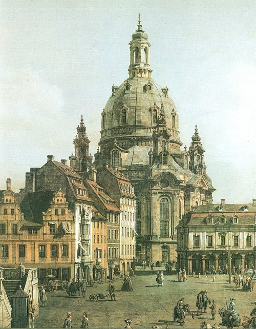 Canaletto II Die Frauenkirche zwischen den buergerlichen Barockbauten des Neumarkts und der Altstaedter Wache Wandbild
