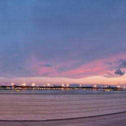 Flughafen-Barcelona-Sonnenaufgang