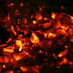 Hitze-Feuer-Kohle-Glut