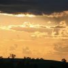 Leuchtende-Wolken-Abend-Himmel