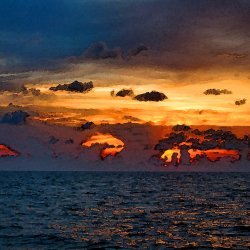 Wolken-Himmel-Daemmerung