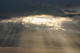 Lichstrahlen Himmel Wolken Wandbild