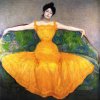 Max-Kurzweil-Mujer-con-un-vestido-amarillo