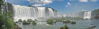 Panorama-Wasserfaelle-Iguacu