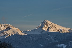 Schneebedeckte Berggipfel Wandbild