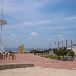 Monument-in-Barcelona