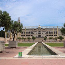 Palastanlage-in-Barcelona