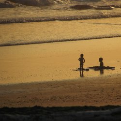 Spielende-Kinder