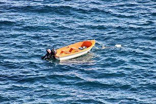 Boot im Meer Wandbild