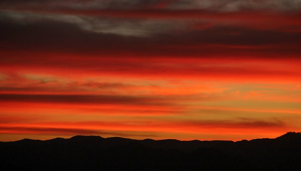 Roter Wolkenhimmel Wandbild