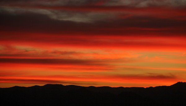 Roter Wolkenhimmel Wandbild