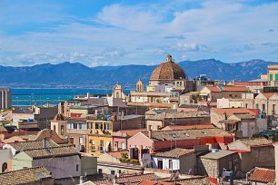 Dachkuppel in Cagliari Wandbild