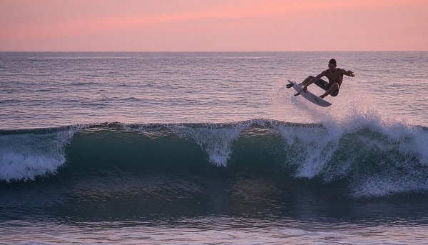 Sprung mit dem Surfbrett 2