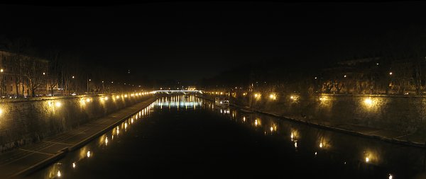 Tiber bei Nacht