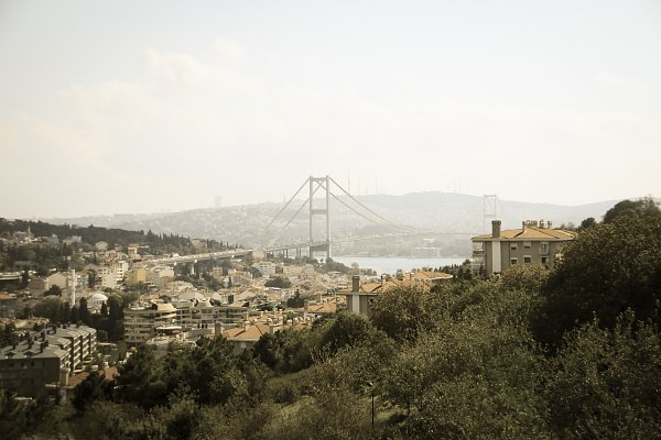 Blick zur Bosporusbruecke Wandbild