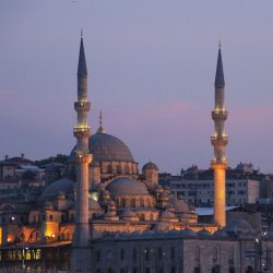 Moschee-am-Abend