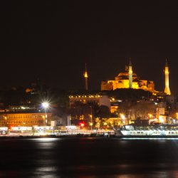 Nacht-mit-Moschee