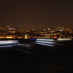 Naechtliche-Lichter-am-Bosporus