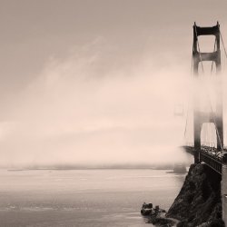 Golden-Gate-Bridge-Retro