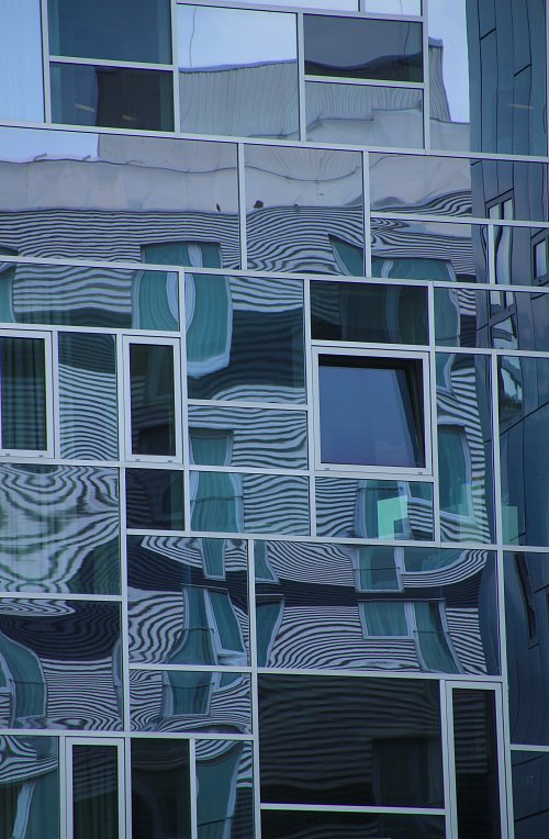 Verzerrungen Wandbild